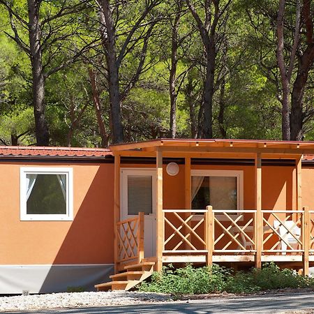 Mobile Homes Basko Polje Campground Башка-Вода Экстерьер фото